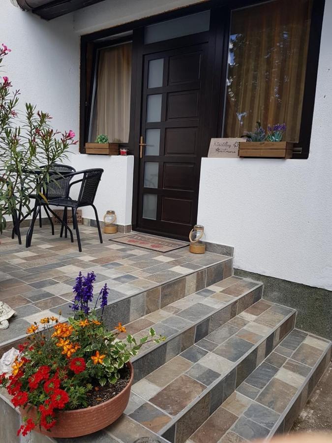 Kiscsillag apartman Harkány Exteriör bild